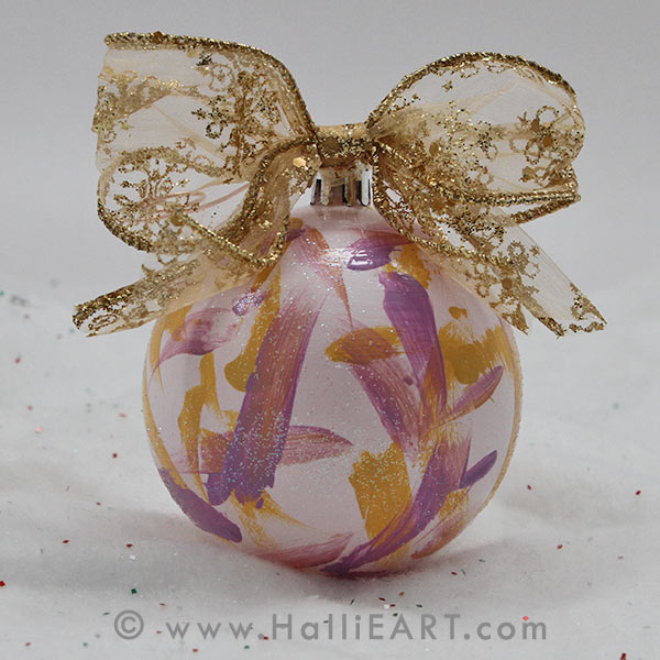 HalliEART Ornament 1 Detail